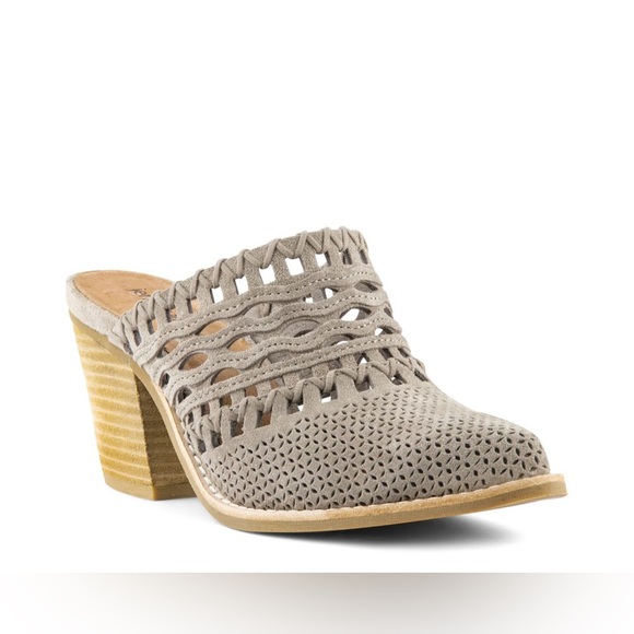 Anthropologie Shoes - Anthropologie Jeffrey Campbell classic suede Favela woven mule heel size 9